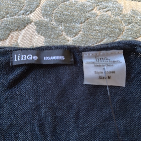 Black knit tank with sequin with small pallet sequins Med NWT - Picture 5 of 6